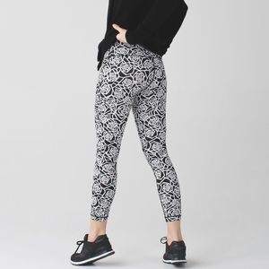Lululemon High Times Black/White Posey Pant- EUC!